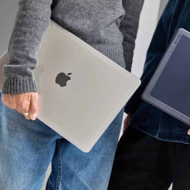 Carcasa rígida hardshell Incase EDGE MacBook Pro 14" M1-M4